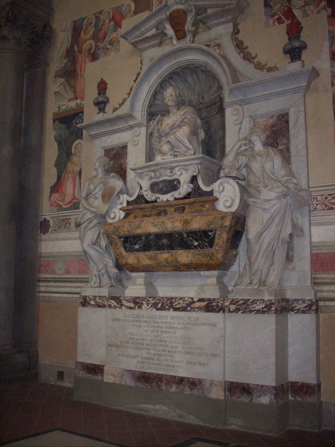 Galileo%20Galilei%20funereal%20monument%2C%20Santa%20Croce%2C%20Florence%20-%2001.jpg